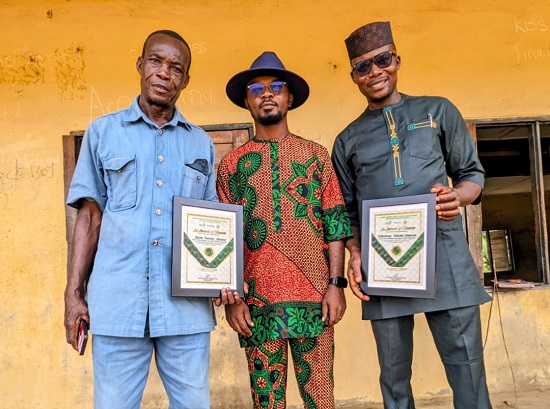 Bluegreen ISDN Honors Two Teachers with Eco-Friendly Teacher of the Year Awards bluegreen isdn award to teachers